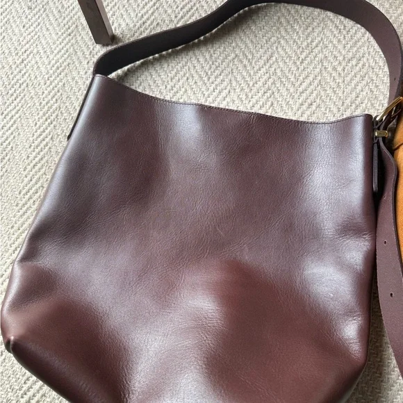 Madewell Essential Bucket Bags-Wine/Brown and Tan great condition Women's Bags- - Picture 2 of 5